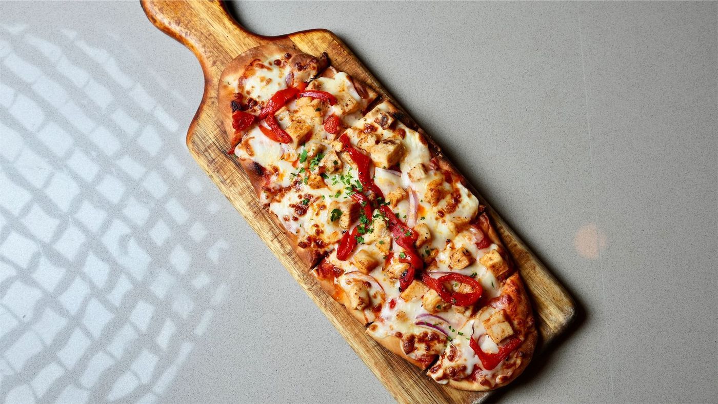 Grilled Chicken Flatbread
