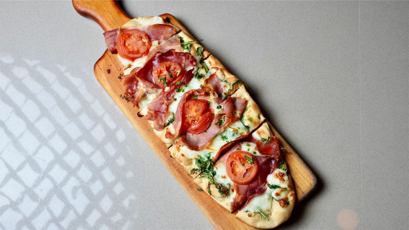 Prosciutto Flatbread